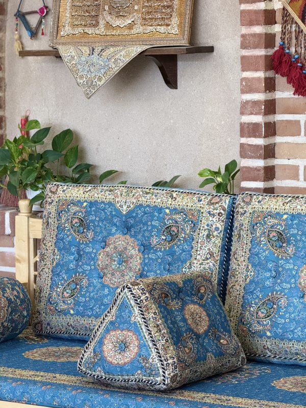 پشتی مثلثی سنتی آبی طرح افشار ( یک جفت )