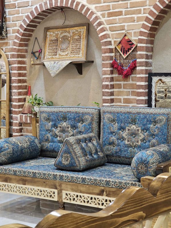 ست پشتی سنتی آبی طرح الماس