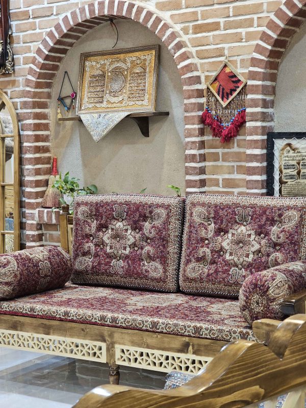 ست پشتی سنتی قرمز طرح الماس - Image 4
