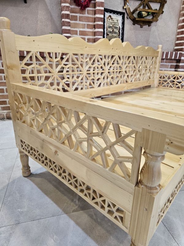 تخت سنتی طرح افشاری خود رنگ چوب روسی - Image 2