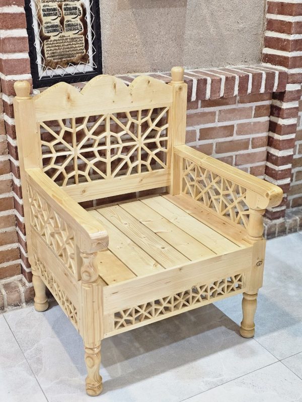 صندلی سنتی طرح افشاری خود رنگ سایز 60 در 70