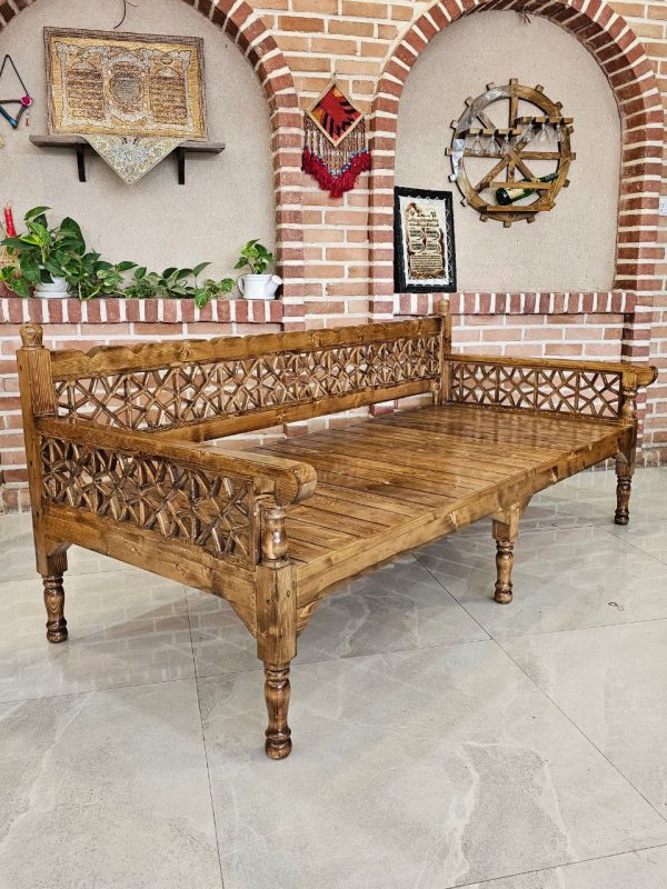 تخت سنتی طرح شمس چوب روسی